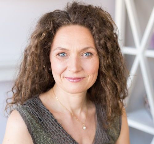 ŠÁRKA WEBEROVÁ - Nebe, peklo, ráj v sešívaných rodinách